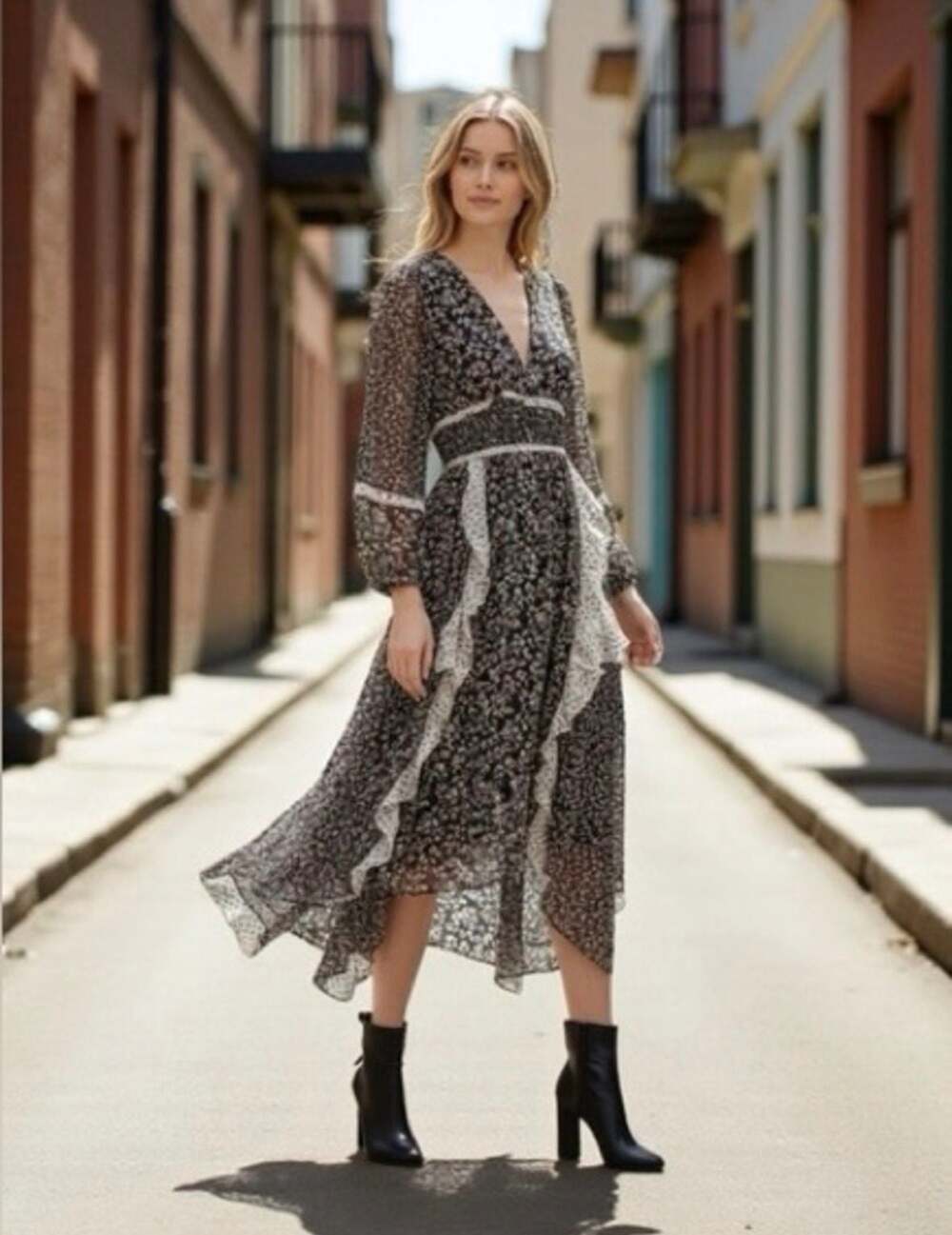 Ulla Johnson Primrose Noir Floral Patchwork Midi Dress size 2 $725 Retail